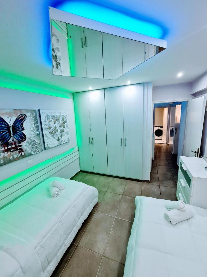 Hidden Lights Deluxe Apartment Ayia Napa Esterno foto