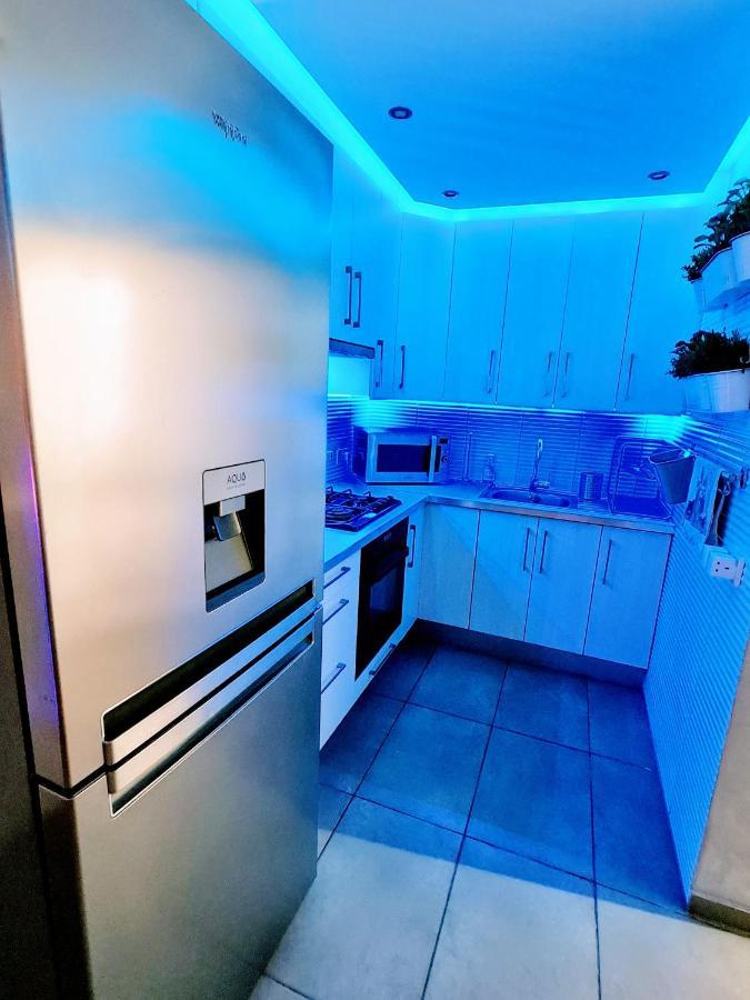 Hidden Lights Deluxe Apartment Ayia Napa Esterno foto