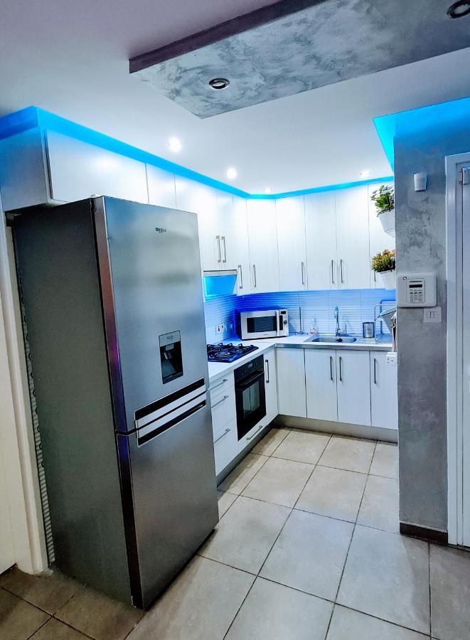 Hidden Lights Deluxe Apartment Ayia Napa Esterno foto