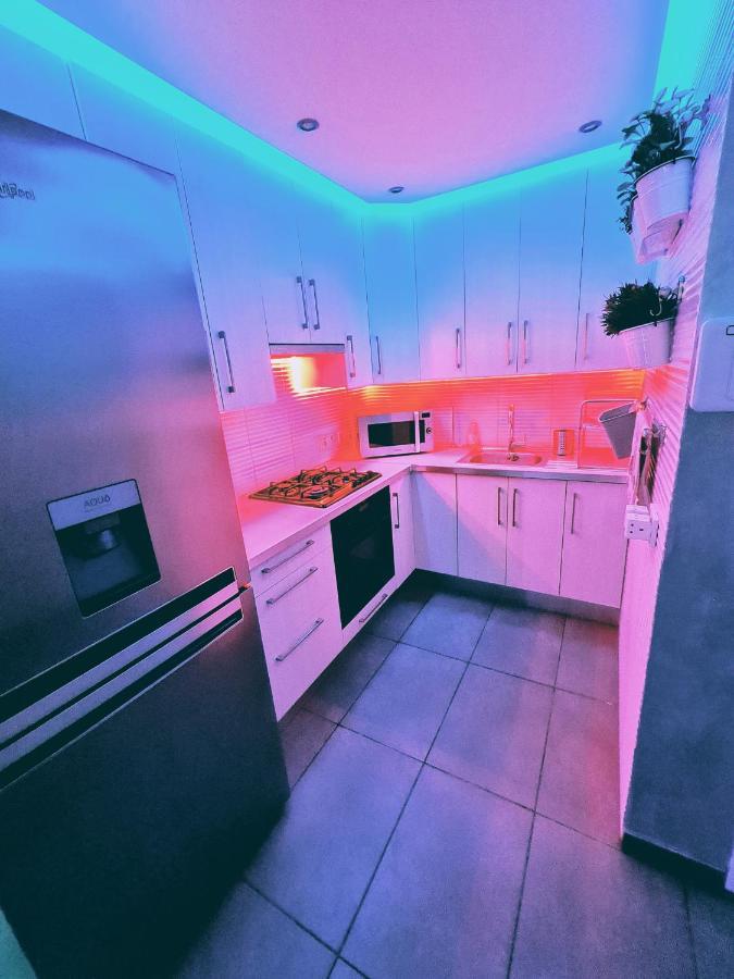 Hidden Lights Deluxe Apartment Ayia Napa Esterno foto