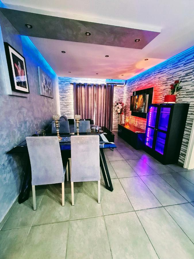 Hidden Lights Deluxe Apartment Ayia Napa Esterno foto